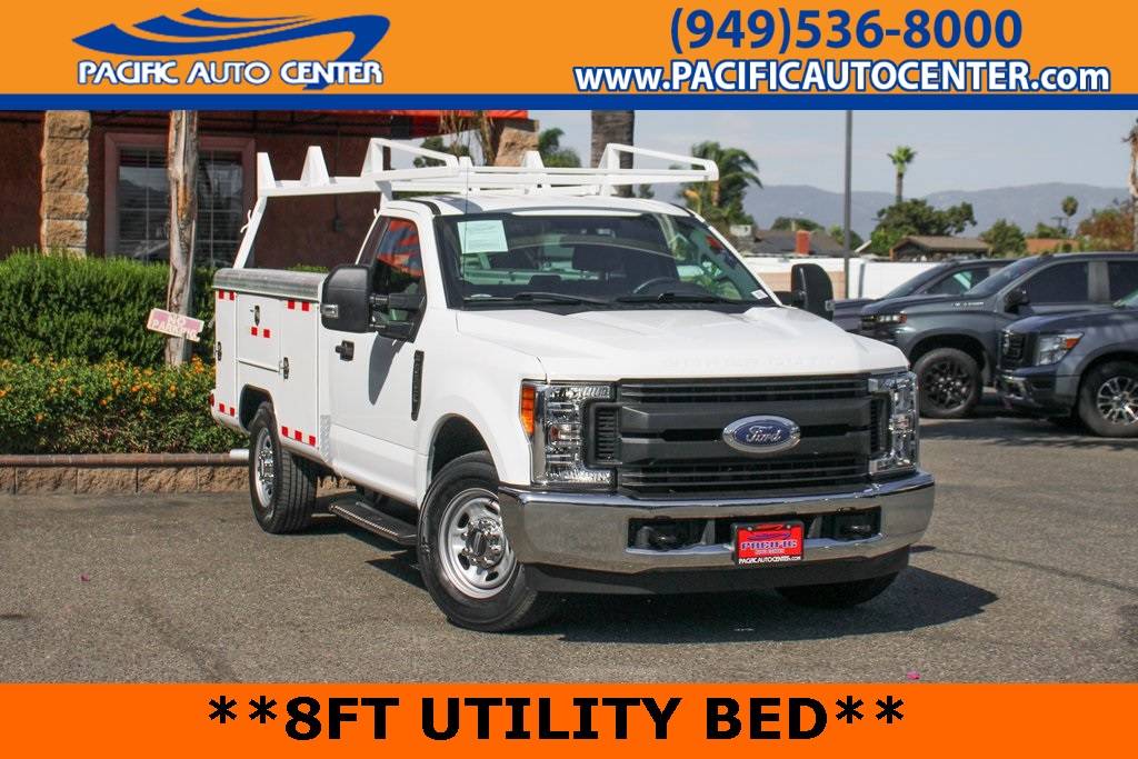 2017 Ford Super Duty F-350 XL — Pickup Truck — 72,961 mi — Costa Mesa, CA