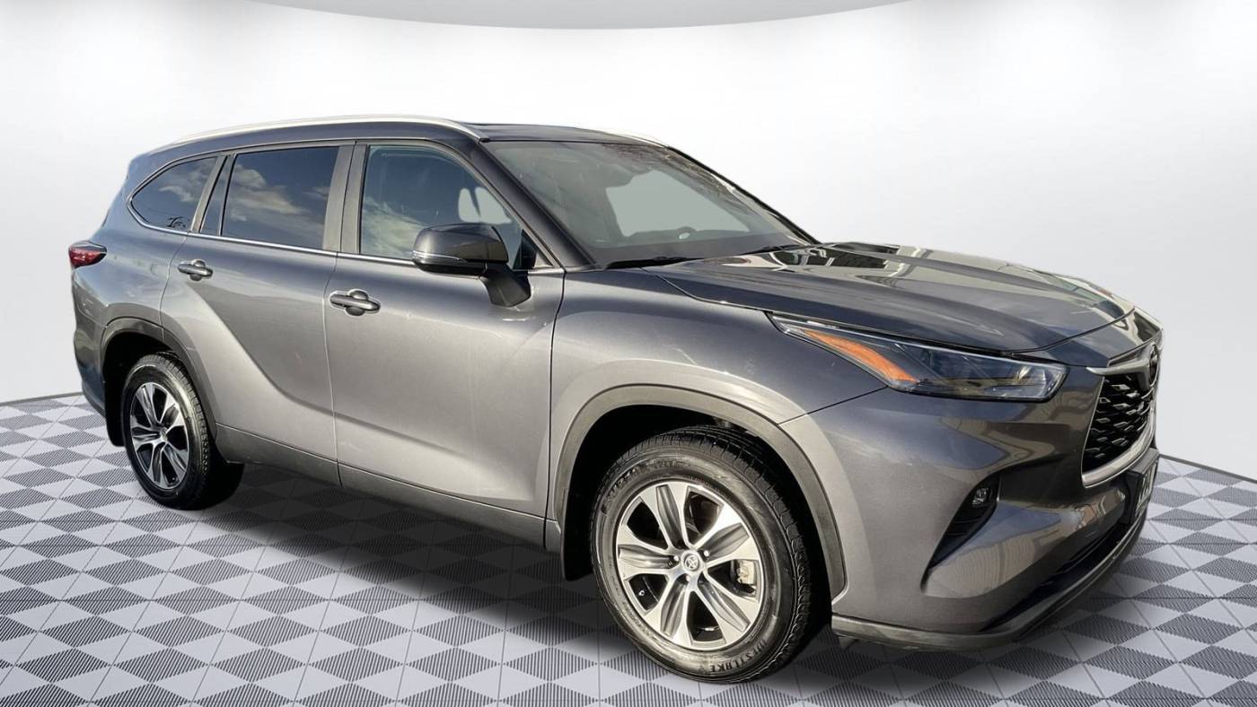 2023 Toyota Highlander L — SUV — 37,497 mi — Mount Vernon, WA