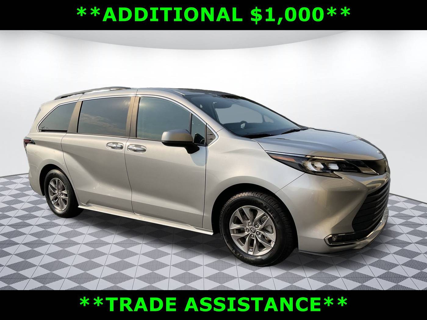 2024 Toyota Sienna XLE — Minivan — 61,009 mi — Mount Vernon, WA