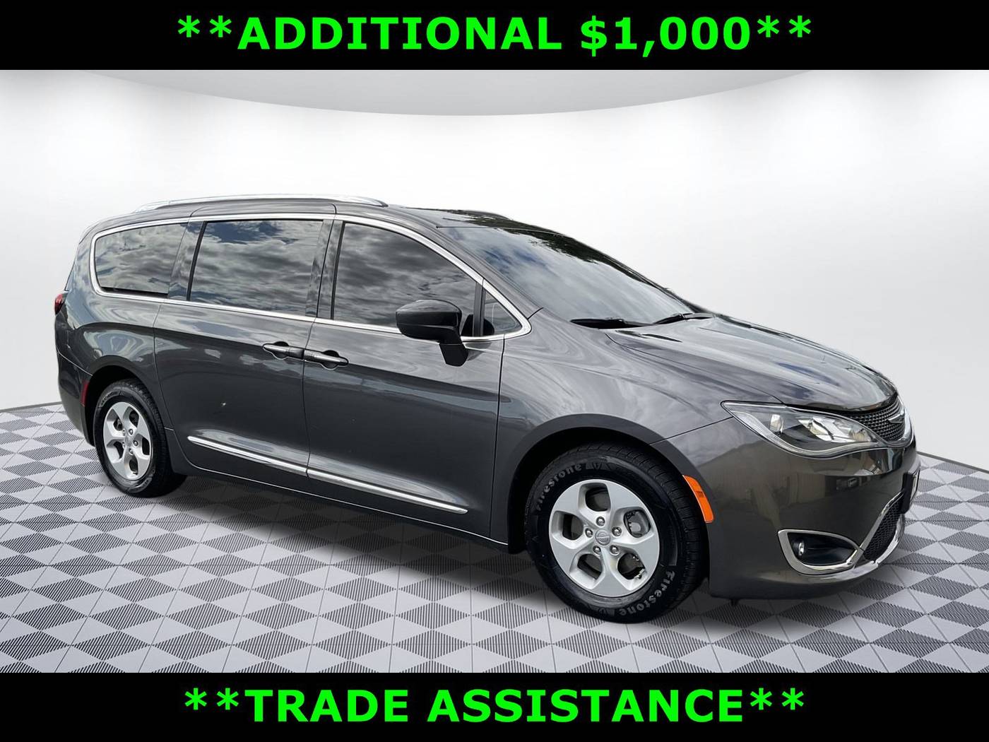 2017 Chrysler Pacifica Touring L Plus — Minivan — 104,393 mi — Mount Vernon, WA