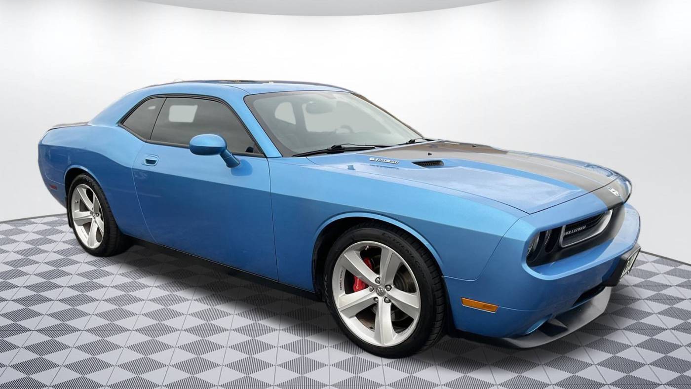 2010 Dodge Challenger SRT8 — Coupe — 50,381 mi — Mount Vernon, WA