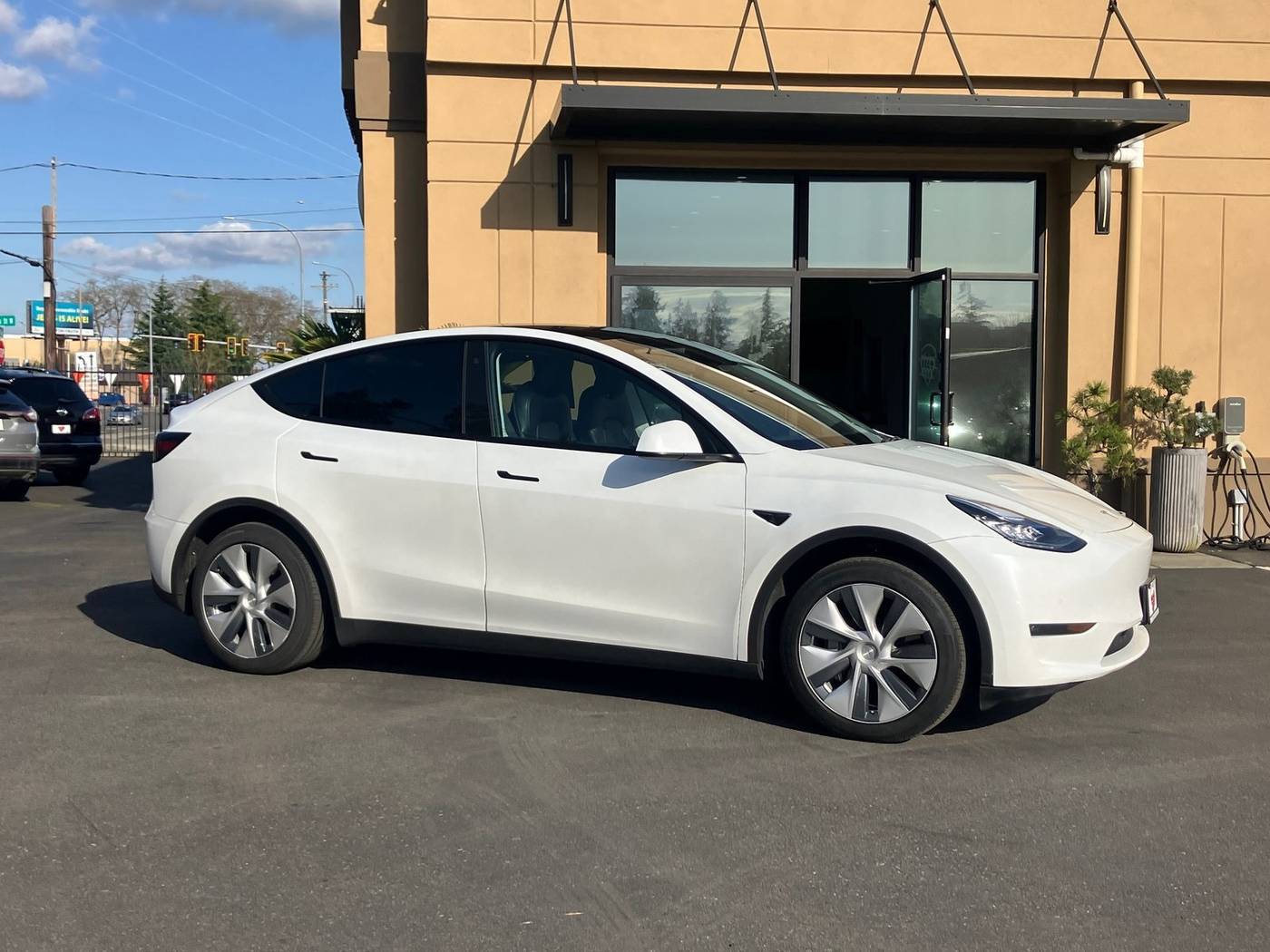 2020 Tesla Model Y Long Range — SUV — 47,918 mi — Lakewood, WA