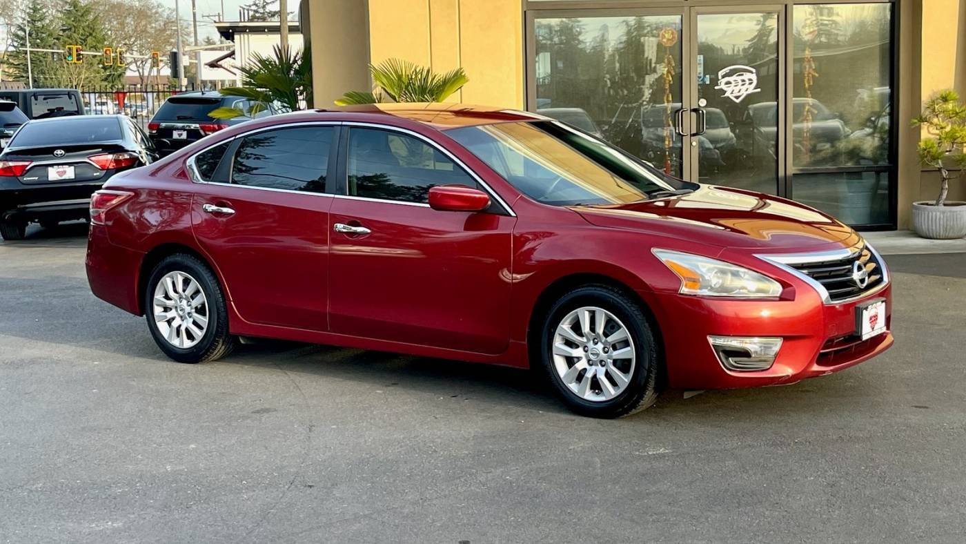 2013 Nissan Altima 2.5 S — Sedan — 140,815 mi — Lakewood, WA