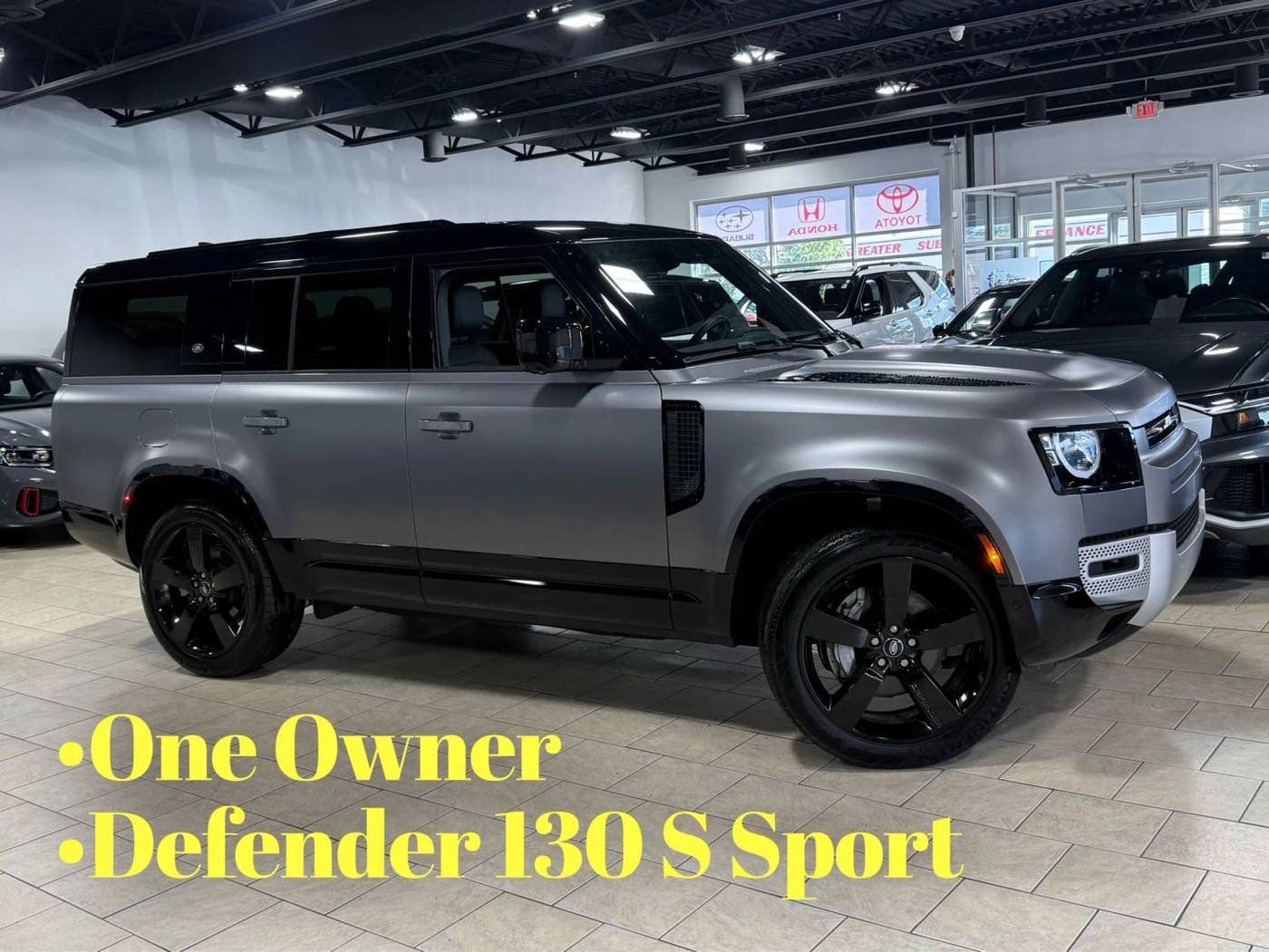 2023 Land Rover Defender Standard — SUV — 19,125 mi — Downers Grove, IL