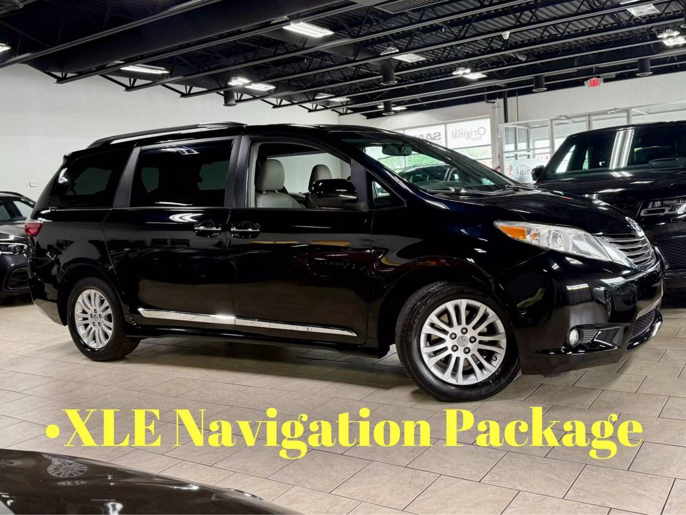 2017 Toyota Sienna XLE — Minivan — 78,964 mi — Downers Grove, IL