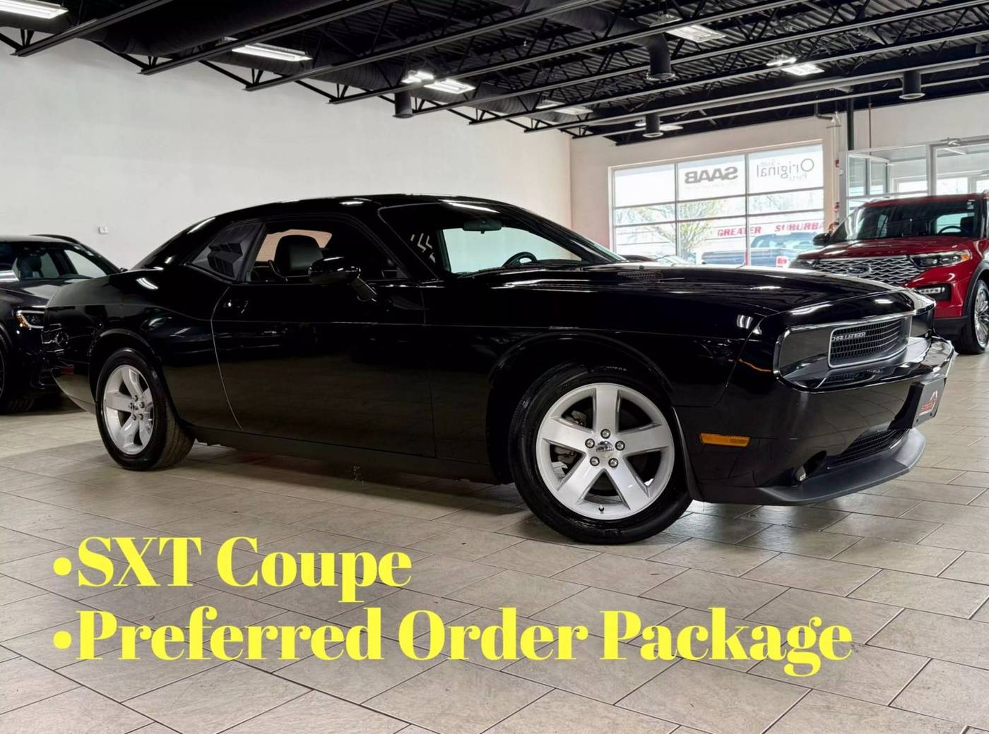 2012 Dodge Challenger SXT — Coupe — 37,911 mi — Downers Grove, IL