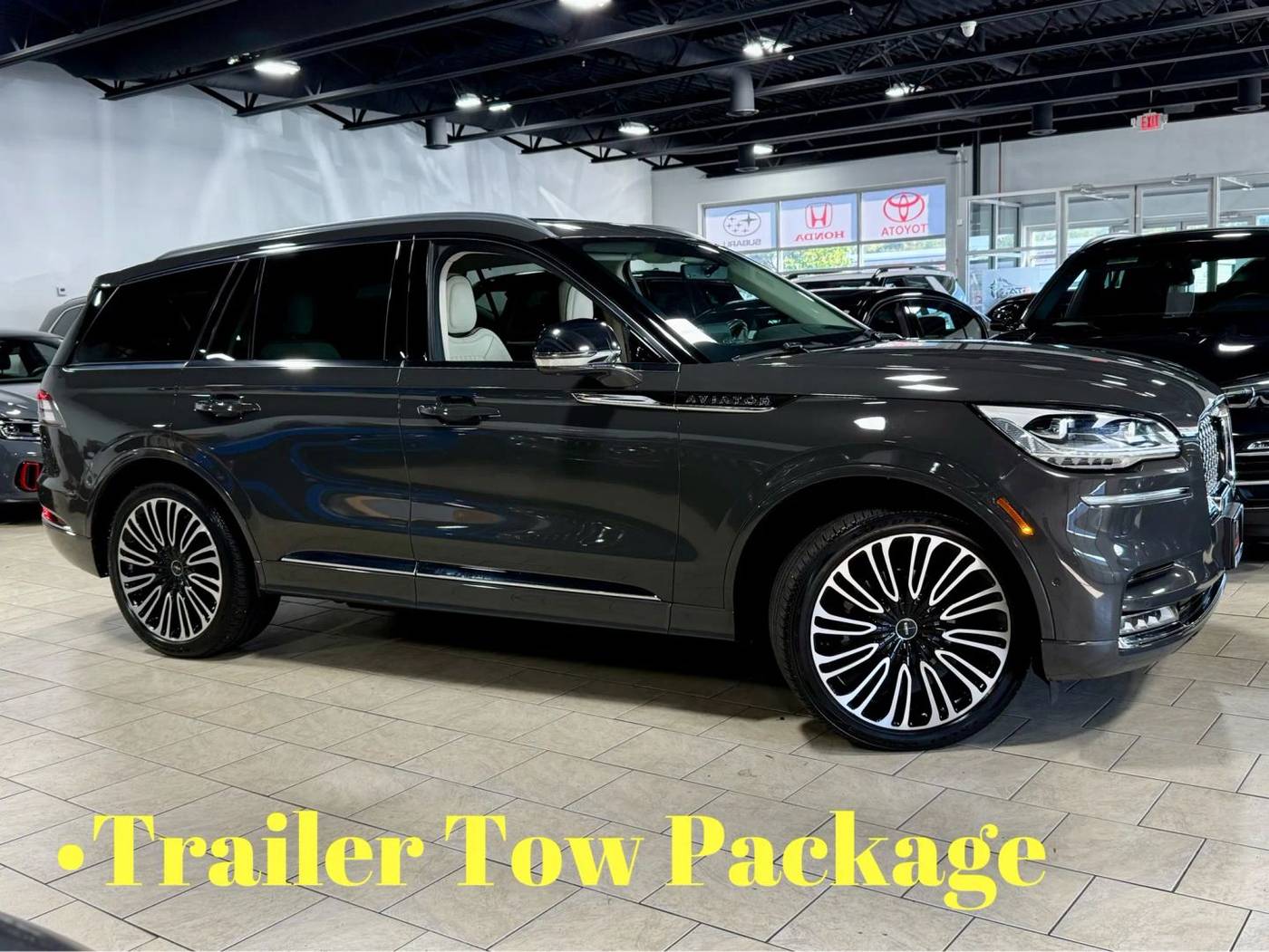 2020 Lincoln Aviator Black Label — SUV — 68,773 mi — Downers Grove, IL