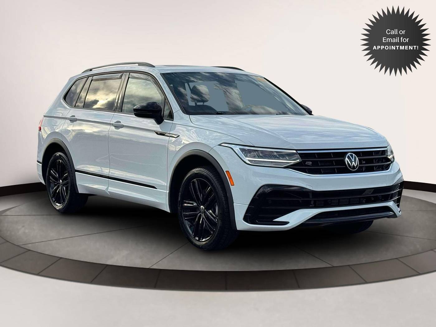 2022 Volkswagen Tiguan SE R-Line Black — SUV — 47,096 mi — Newton, NJ
