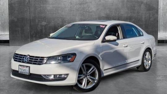 2014 Volkswagen Passat 1.8T SEL Premium PZEV