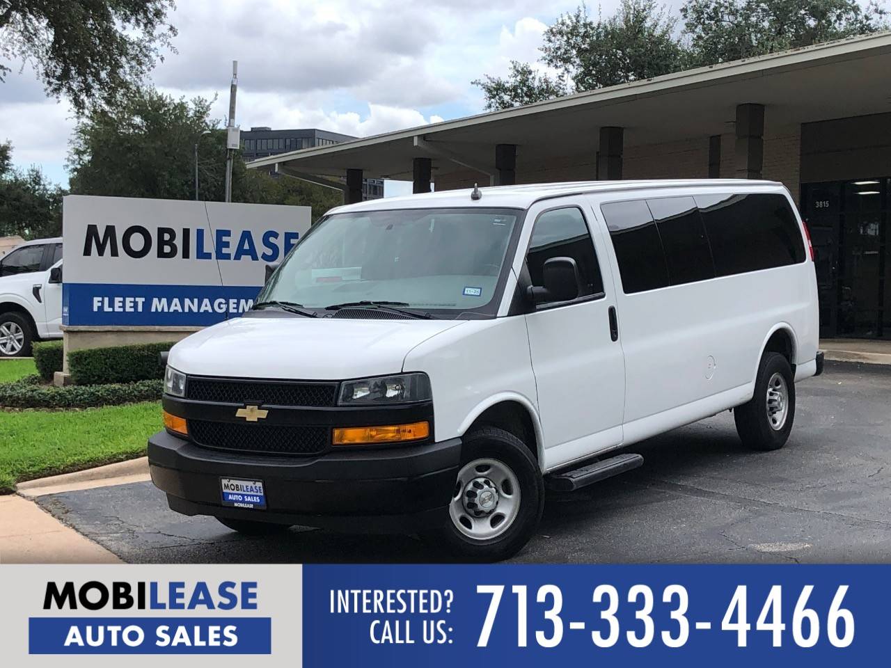 2023 Chevrolet Express Passenger LS — Passenger Van — 25,286 mi — Houston, TX