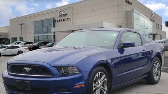 2014 Ford Mustang V6 Premium — Coupe — 62,924 mi — Duluth, GA