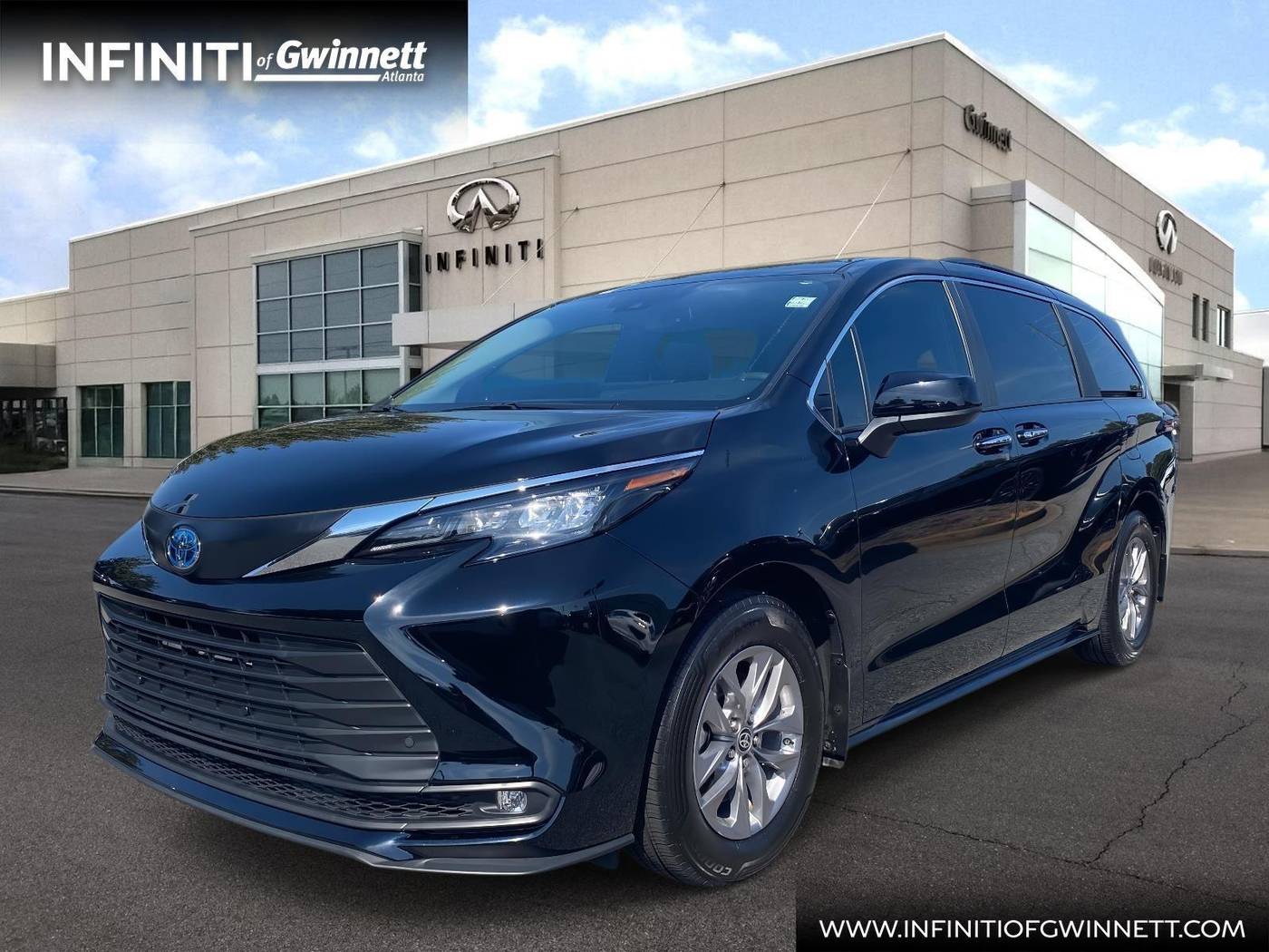 2025 Toyota Sienna XLE — Minivan — 55,944 mi — Duluth, GA
