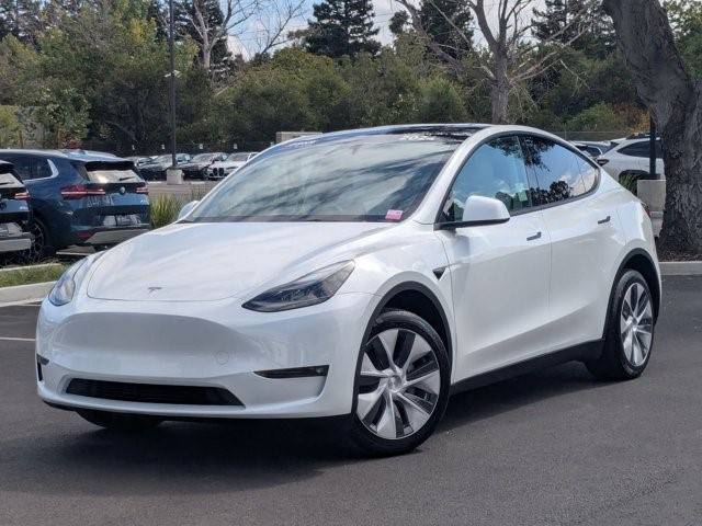 2024 Tesla Model Y Long Range — SUV — 6,507 mi — Mountain View, CA