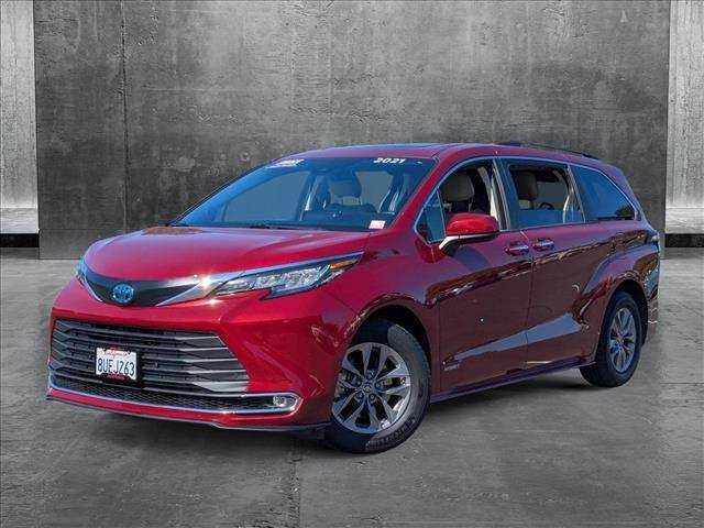 2021 Toyota Sienna XLE — Minivan — 78,562 mi — Mountain View, CA