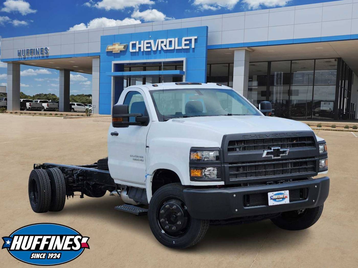 2023 Chevrolet Silverado MD Work Truck — Chassis Cab Truck — 10 mi — Lewisville, TX