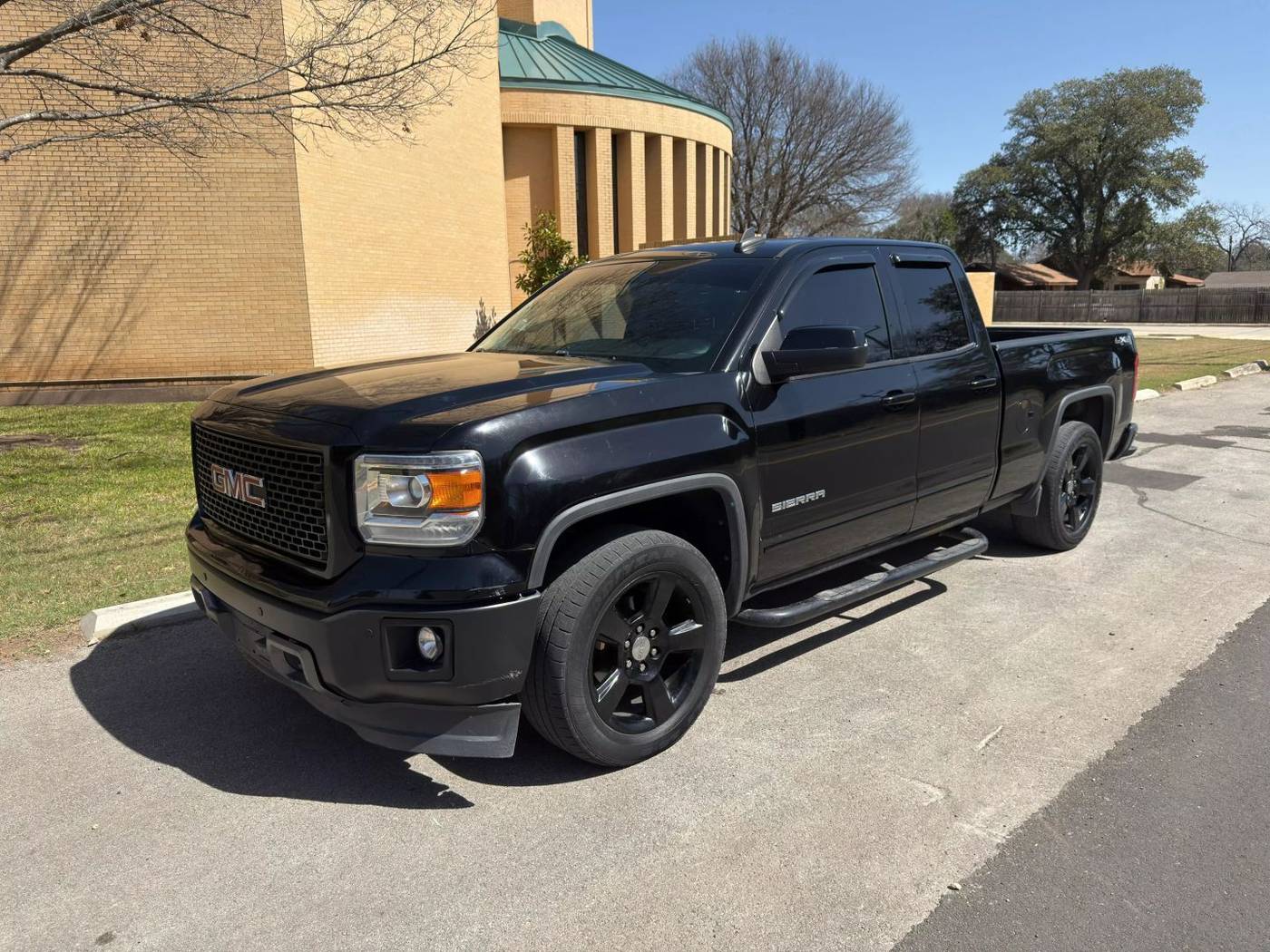 2015 GMC Sierra 1500 Base — Pickup Truck — 123,201 mi — San Antonio, TX