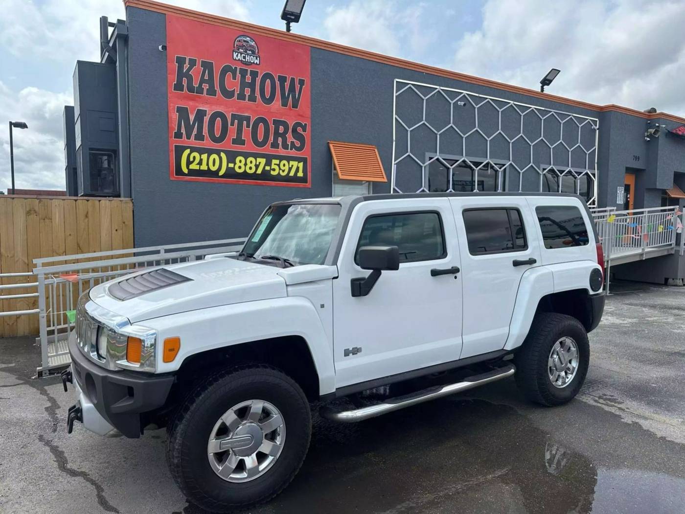 2009 HUMMER H3 SUV Luxury — SUV — 183,189 mi — San Antonio, TX