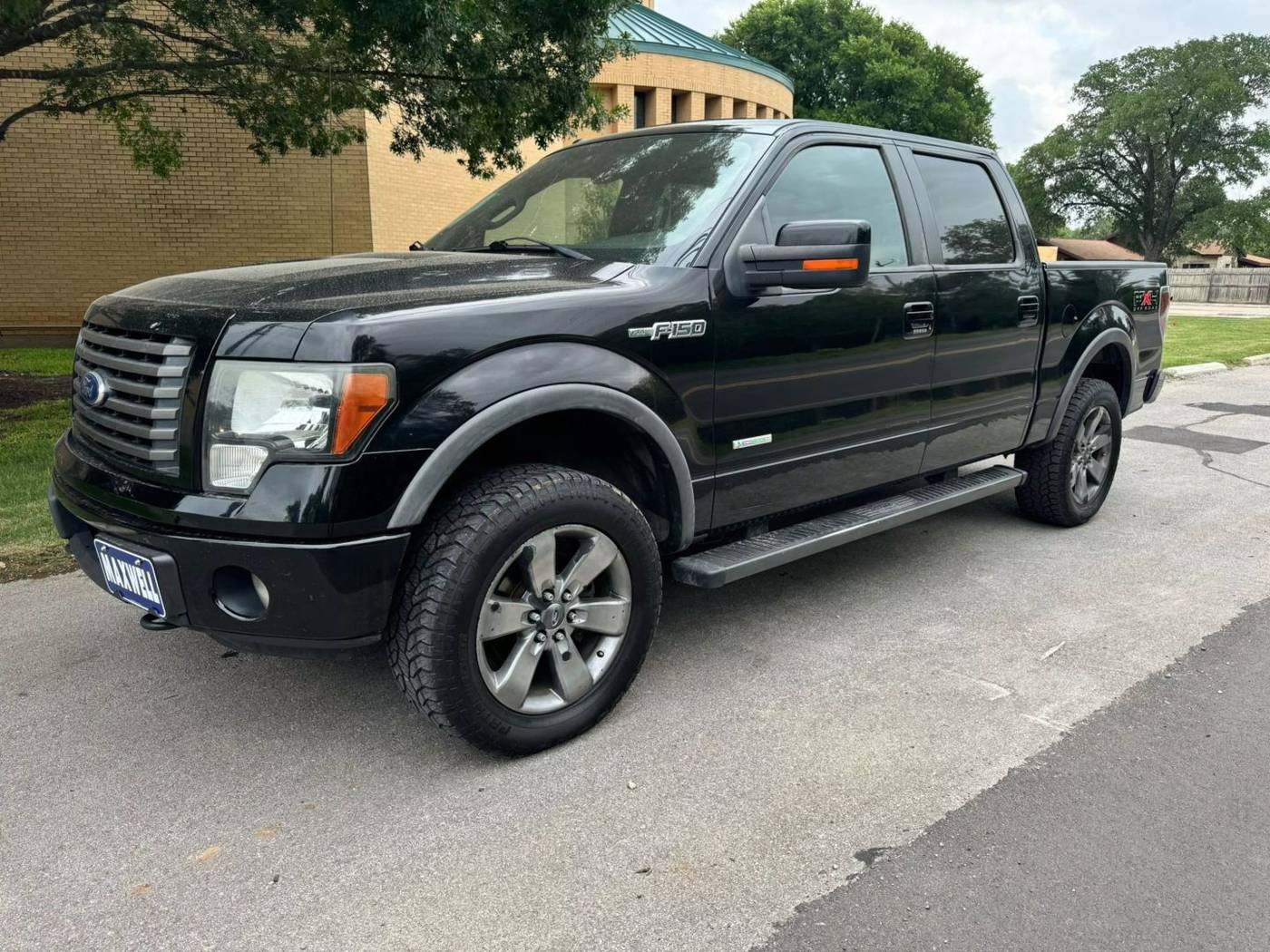2011 Ford F-150 FX4 — Pickup Truck — 199,305 mi — San Antonio, TX