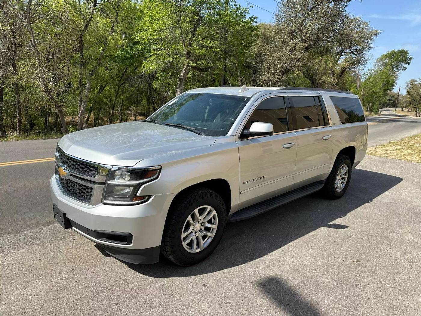 2017 Chevrolet Suburban LT — SUV — 166,197 mi — San Antonio, TX