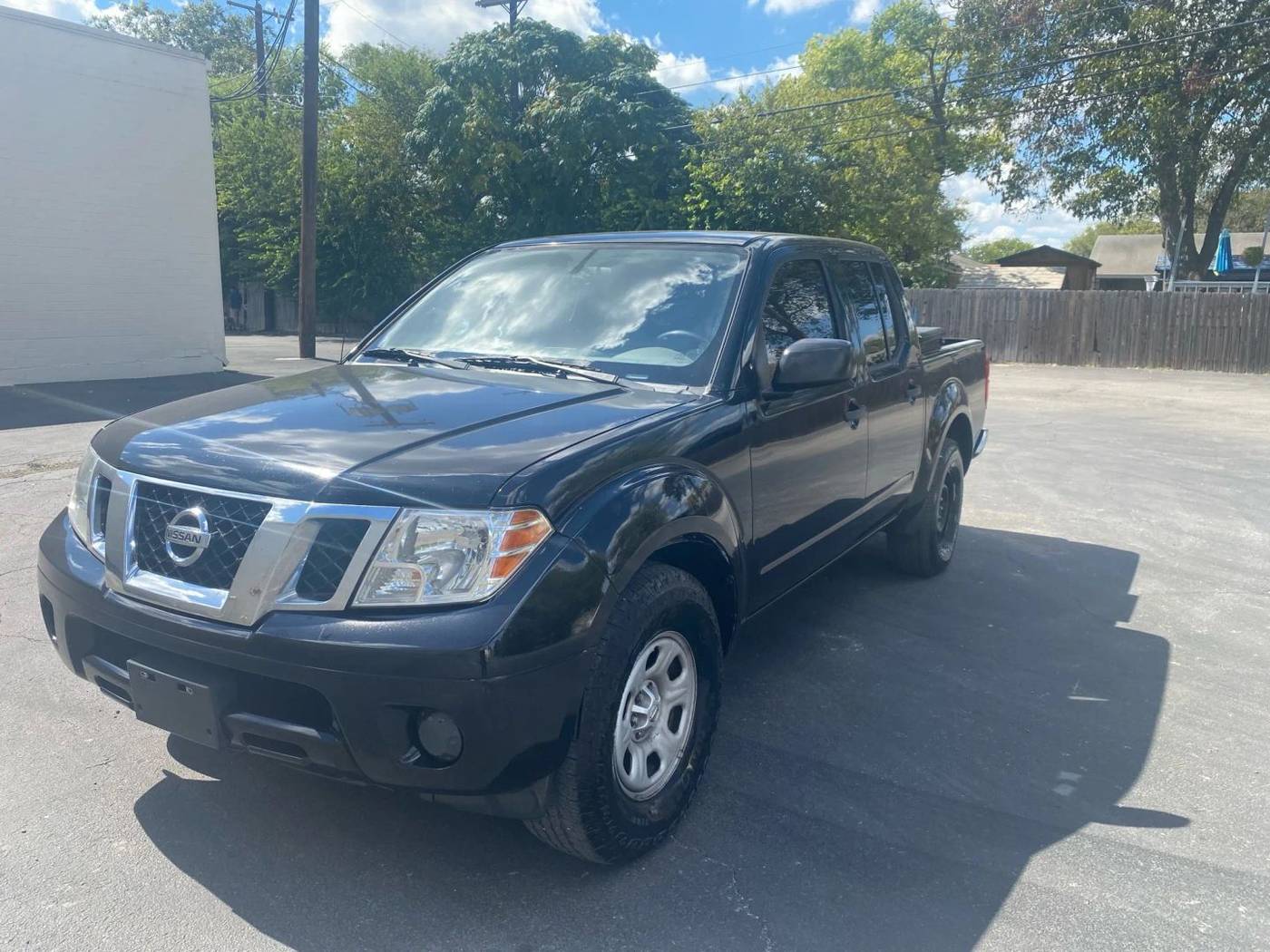 2014 Nissan Frontier S — Pickup Truck — 161,392 mi — San Antonio, TX
