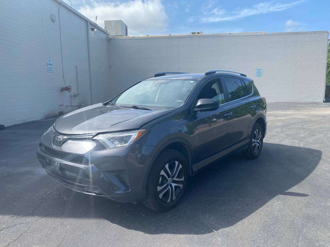 2018 Toyota RAV4 LE — SUV — 111,400 mi — San Antonio, TX