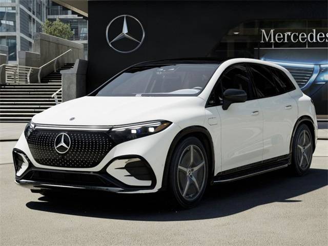 2025 Mercedes-Benz EQS SUV EQS 450 — SUV — 3,000 mi — Long Island City, NY