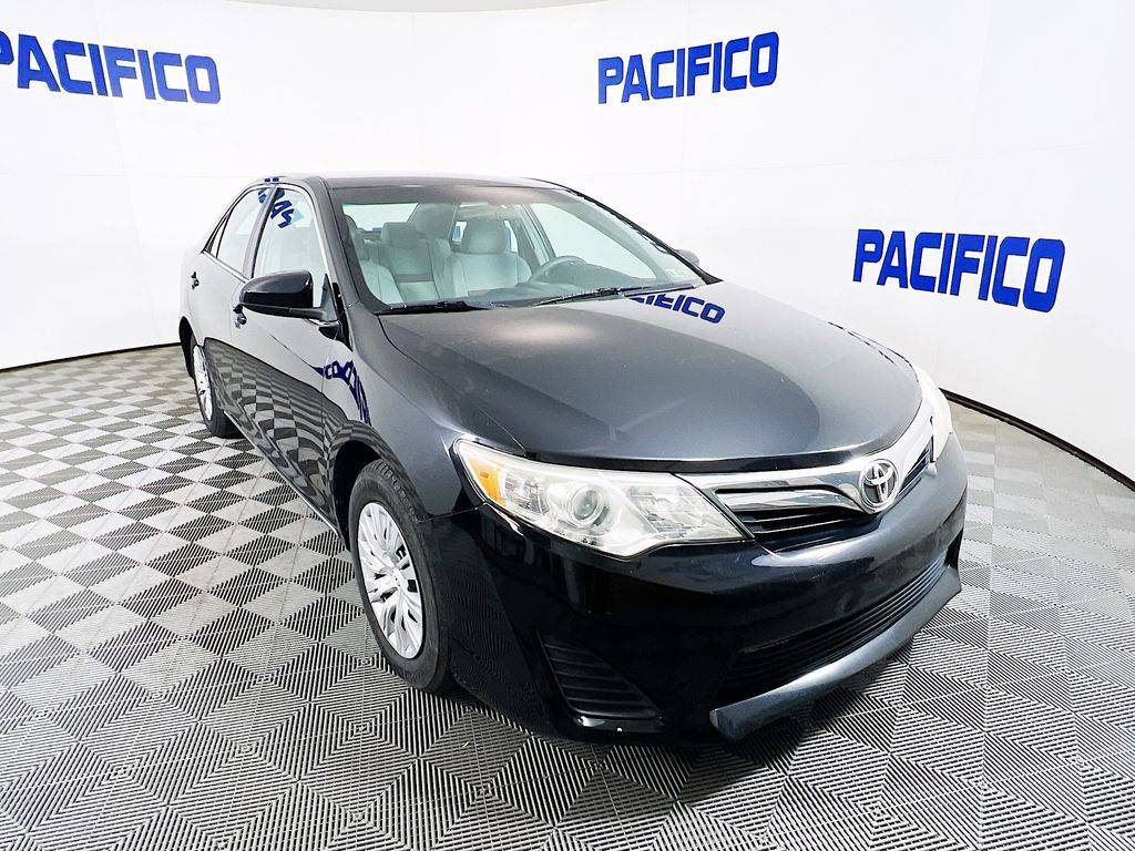 2012 Toyota Camry L — Sedan — 35,887 mi — Philadelphia, PA