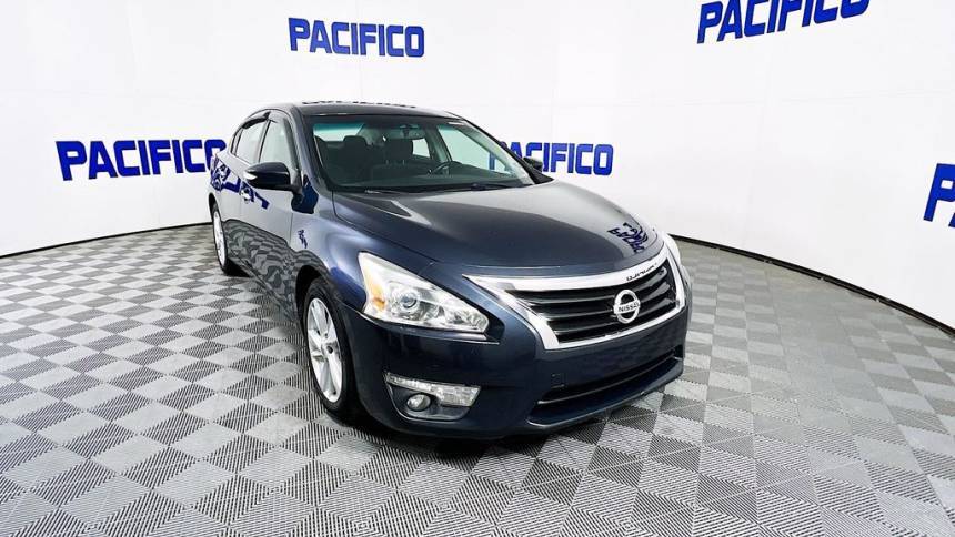 2013 Nissan Altima 2.5 SV — Sedan — 94,184 mi — Philadelphia, PA