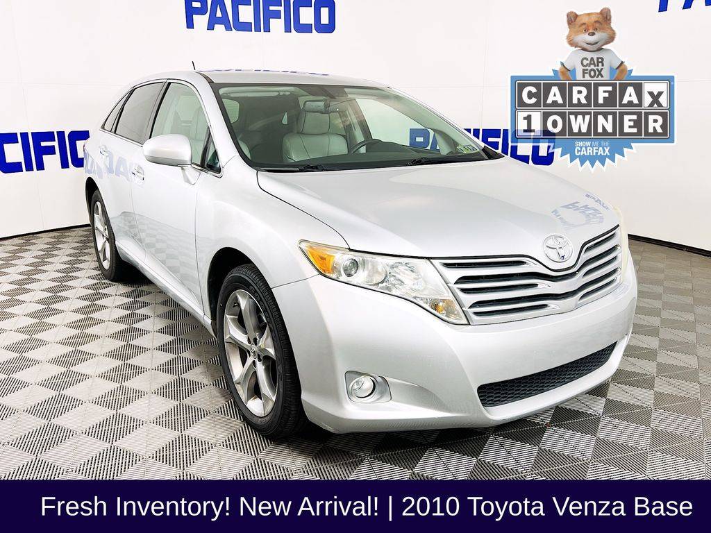 2010 Toyota Venza Base V6 — SUV — 143,649 mi — Philadelphia, PA