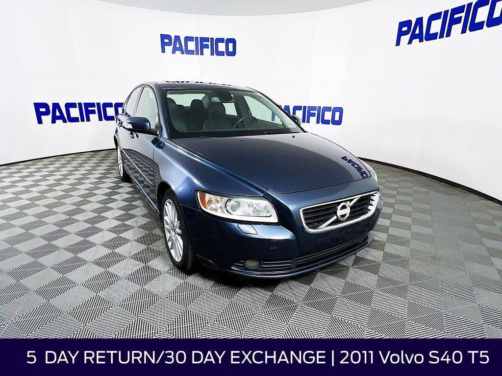 2011 Volvo S40 T5 — Sedan — 164,016 mi — Philadelphia, PA