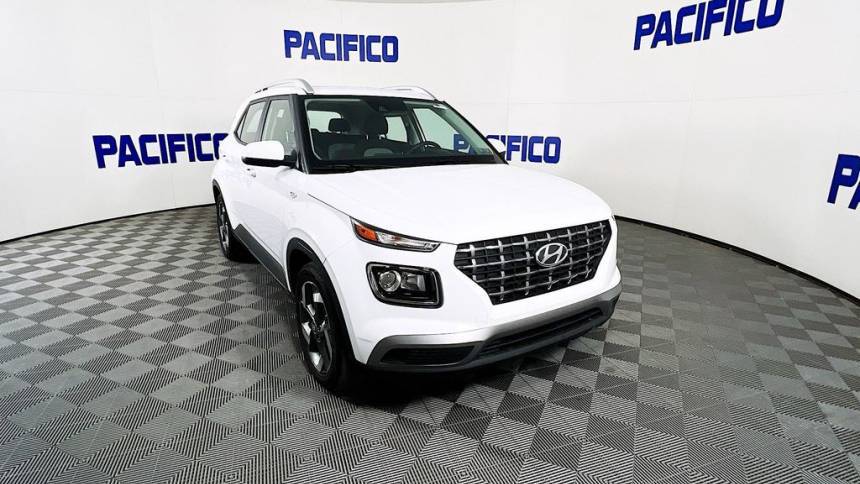 2022 Hyundai Venue SEL — SUV — 16,326 mi — Philadelphia, PA