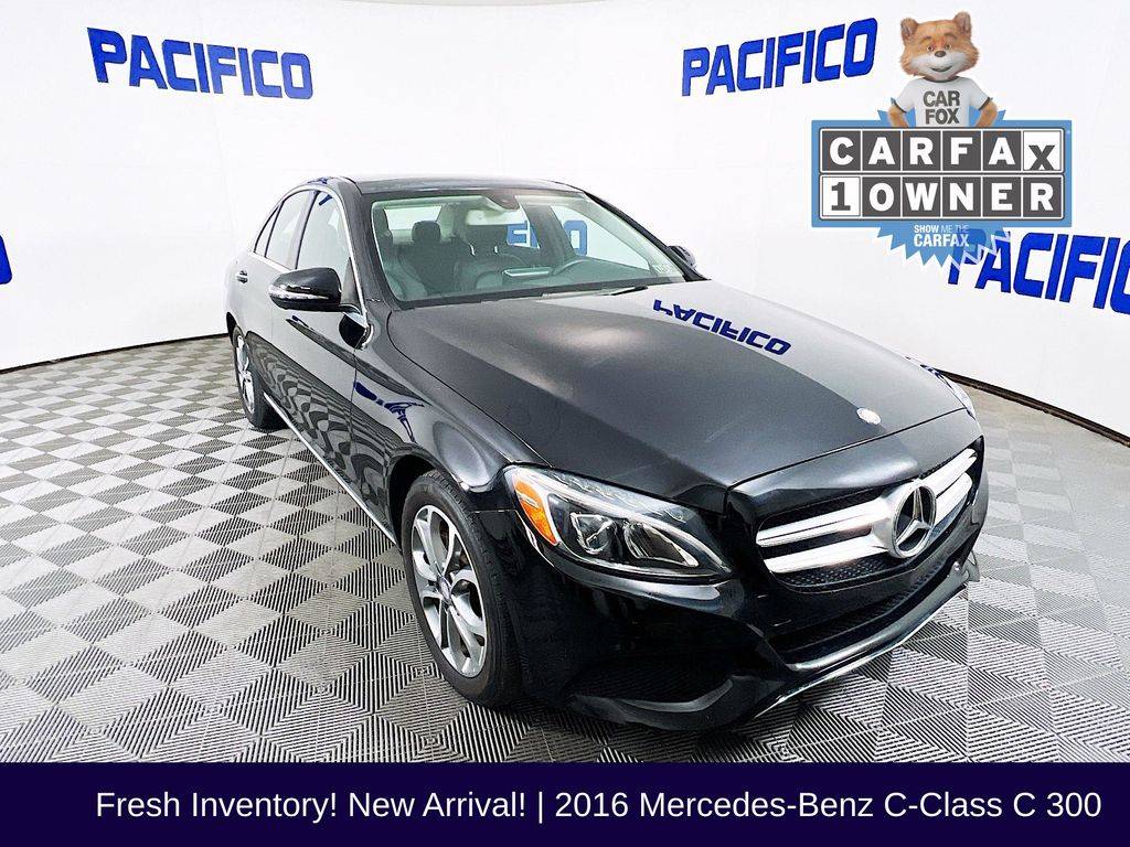 2016 Mercedes-Benz C-Class C 300 — Sedan — 29,387 mi — Philadelphia, PA