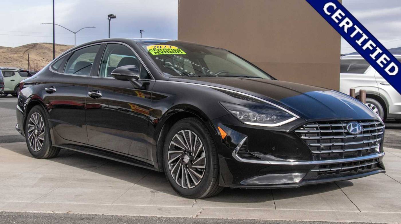 2023 Hyundai Sonata Hybrid Limited — Sedan — 10,493 mi — Carson City, NV