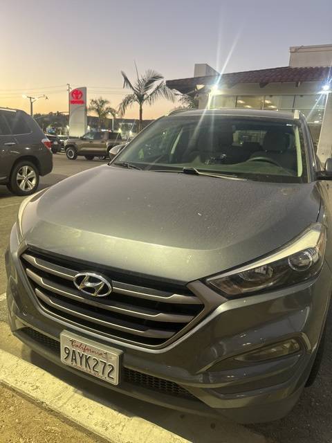 2016 Hyundai Tucson SE — SUV — 118,088 mi — Simi Valley, CA