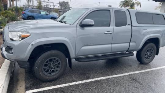 2020 Toyota Tacoma SR5 — Pickup Truck — 35,955 mi — Simi Valley, CA