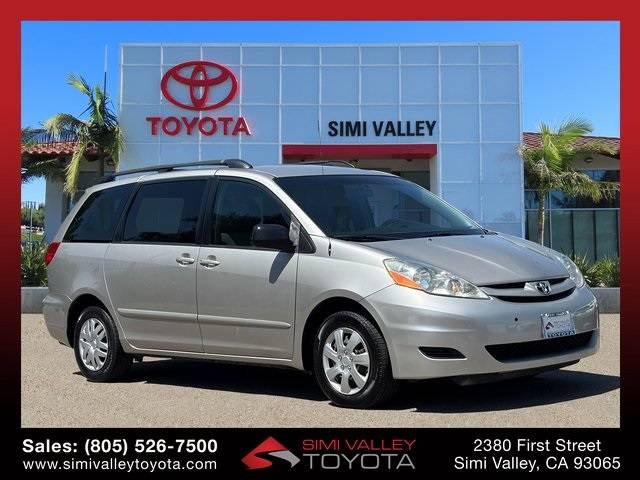 2009 Toyota Sienna LE — Minivan — 151,490 mi — Simi Valley, CA