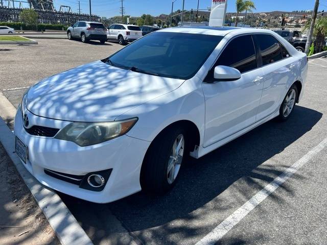 2012 Toyota Camry SE — Sedan — 118,845 mi — Simi Valley, CA
