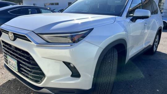 2024 Toyota Grand Highlander Limited — SUV — 14,462 mi — Simi Valley, CA
