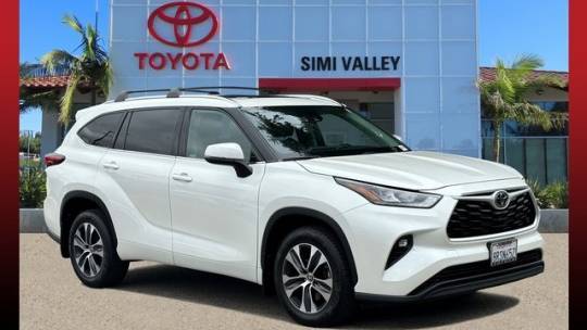 2020 Toyota Highlander XLE — SUV — 37,436 mi — Simi Valley, CA