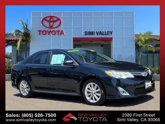 2013 Toyota Camry XLE V6 — Sedan — 117,174 mi — Simi Valley, CA