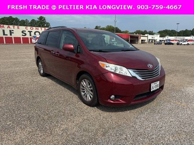 2015 Toyota Sienna XLE — Minivan — 152,507 mi — Longview, TX