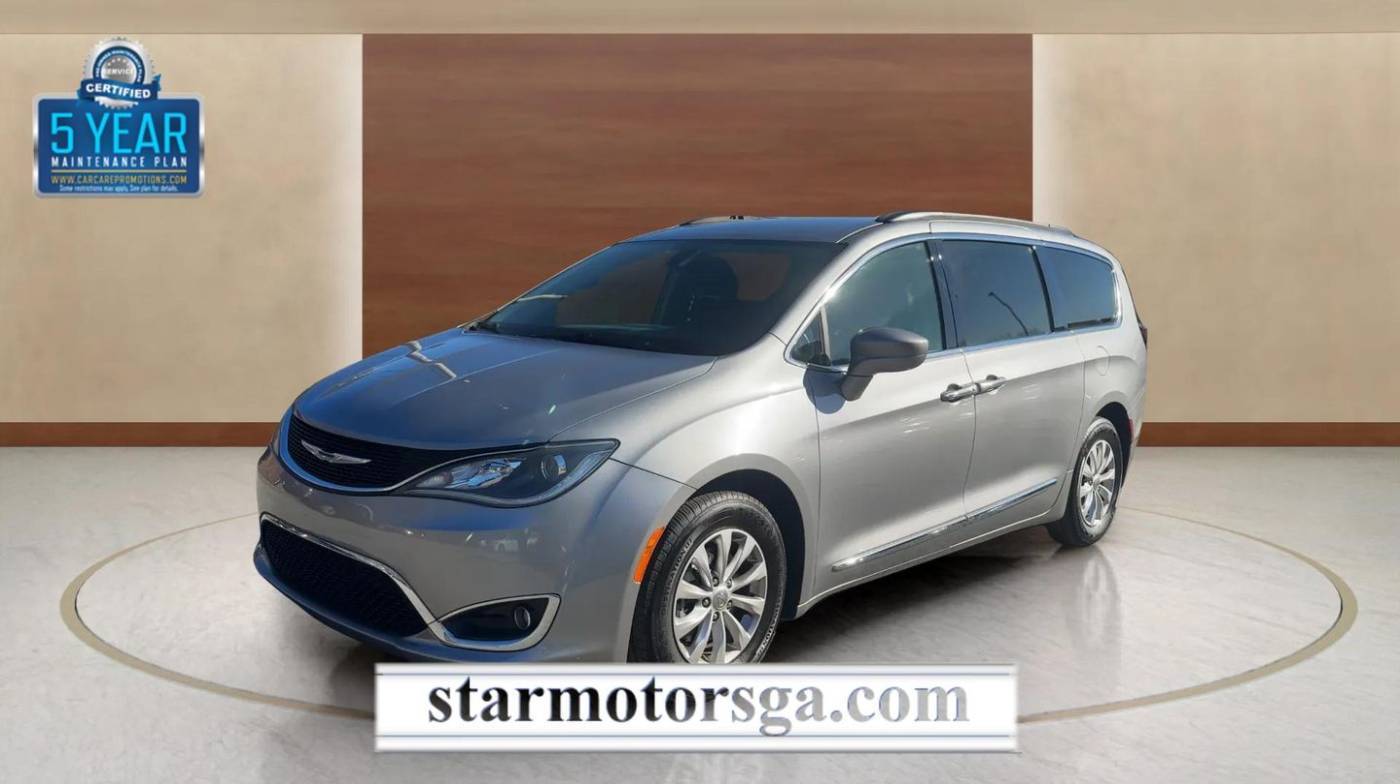 2017 Chrysler Pacifica Touring L — Minivan — 121,142 mi — Alpharetta, GA