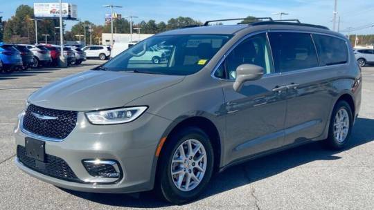 2022 Chrysler Pacifica Touring L — Minivan — 73,553 mi — McDonough, GA