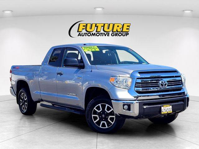 2017 Toyota Tundra SR