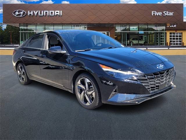 2023 Hyundai Elantra Limited — Sedan — 30,494 mi — Macon, GA