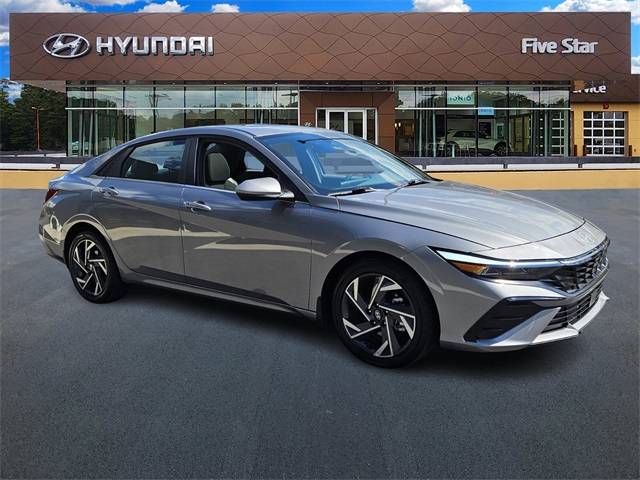 2025 Hyundai Elantra SEL Convenience — Sedan — 13,490 mi — Macon, GA