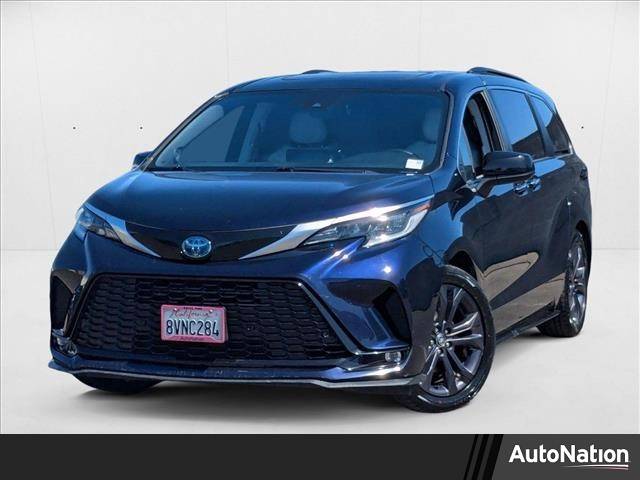 2021 Toyota Sienna XSE — Minivan — 105,989 mi — Roseville, CA