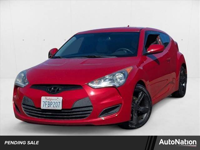 2014 Hyundai Veloster Base — Hatchback — 118,775 mi — Roseville, CA