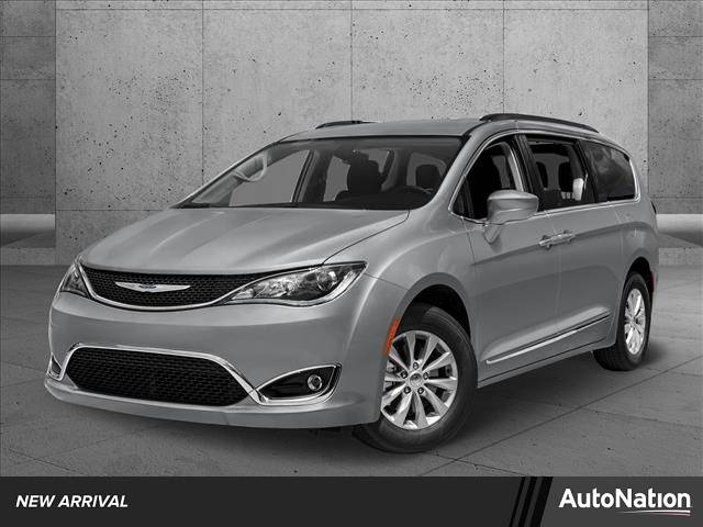 2018 Chrysler Pacifica Touring L — Minivan — 62,438 mi — Roseville, CA