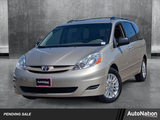 2008 Toyota Sienna LE — Minivan — 142,542 mi — Roseville, CA